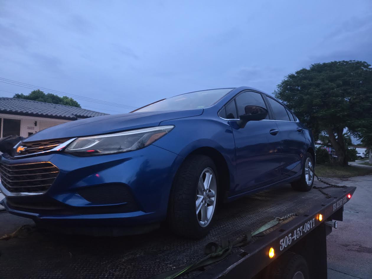Rapid Towing vehicle transport equipment, telephone 305-457-0817